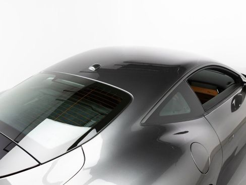 Used 2023 Ferrari Roma image 40