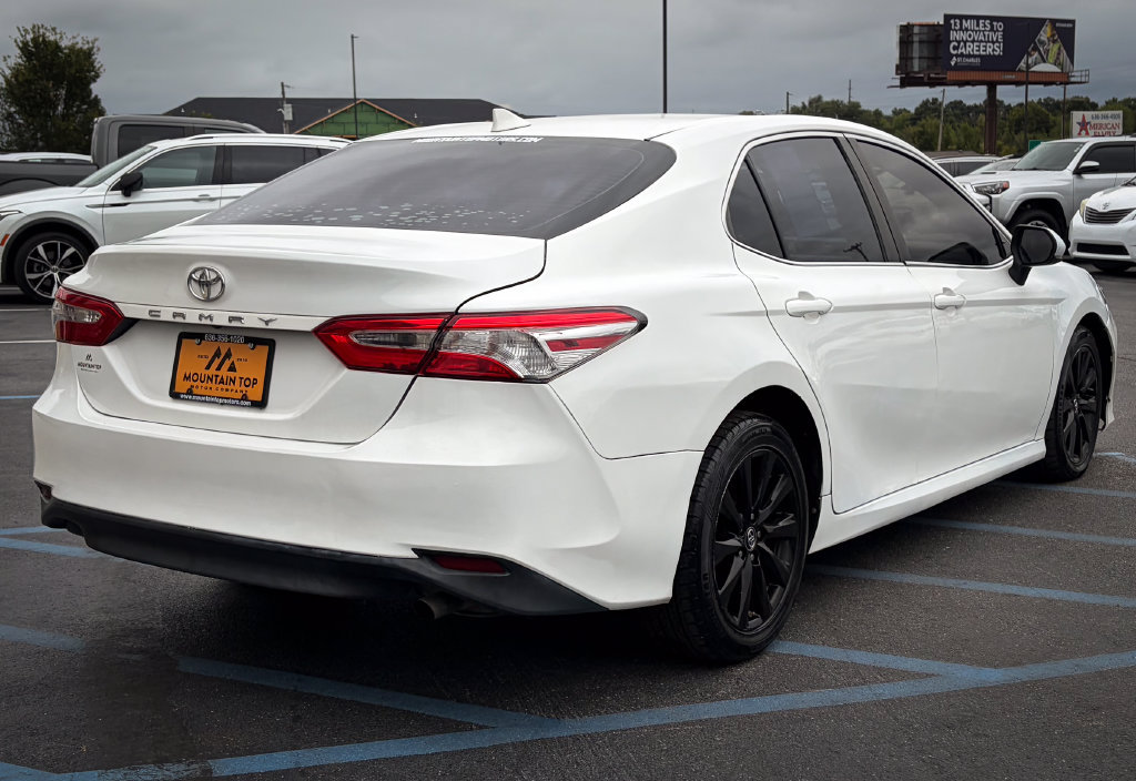 Used 2019 Toyota Camry LE FWD image 24