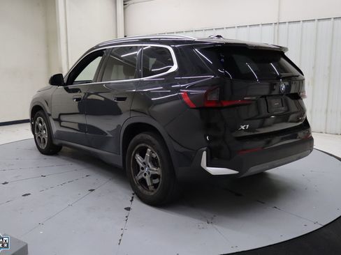 Used 2023 BMW X1 xDrive28i image 8