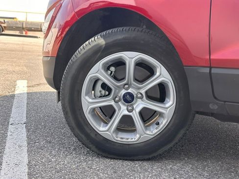 Certified 2018 Ford EcoSport SE image 8