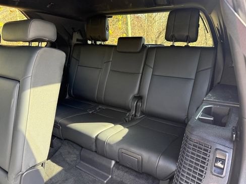 Used 2025 Toyota Sequoia SR5 image 15