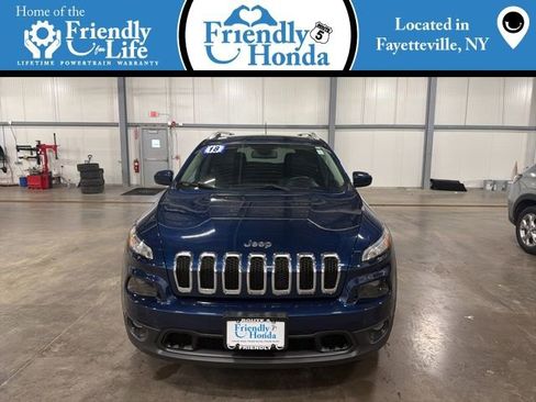 Used 2018 Jeep Cherokee Latitude Plus w/ Cold Weather Group image 1