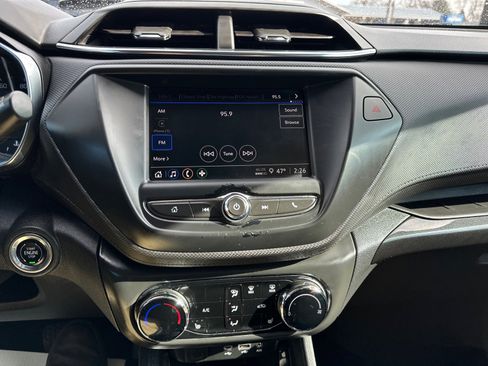 Used 2022 Chevrolet TrailBlazer LT image 29