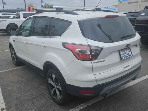 Certified 2017 Ford Escape SE w/ Equipment Group 201A AWD/4WD image 6