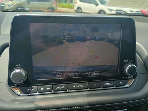 Used 2026 Nissan Rogue SV FWD image 26