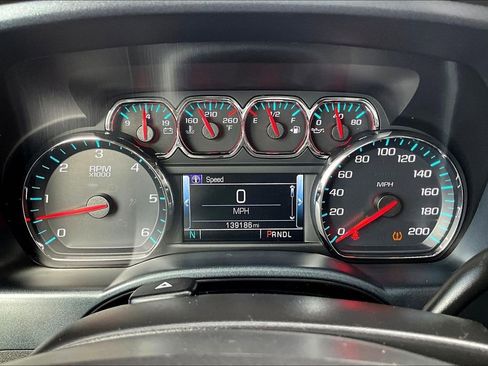 Used 2018 Chevrolet Silverado 1500 LTZ Z71 image 22