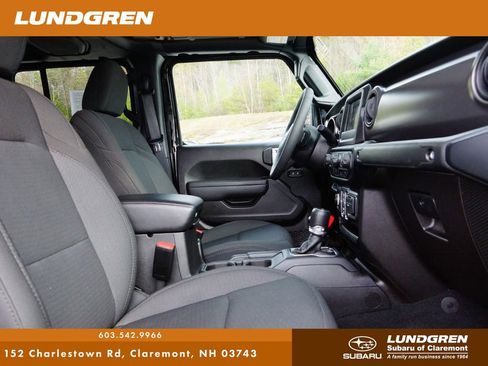 Used 2023 Jeep Gladiator Sport image 26