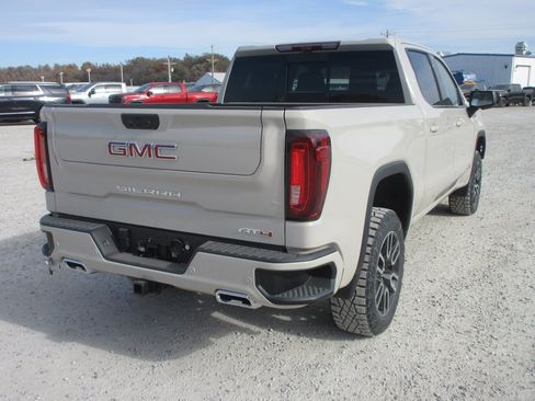 New 2026 GMC Sierra 1500 AT4 image 5