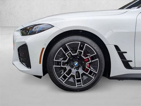 New 2025 BMW i4 M50 image 10