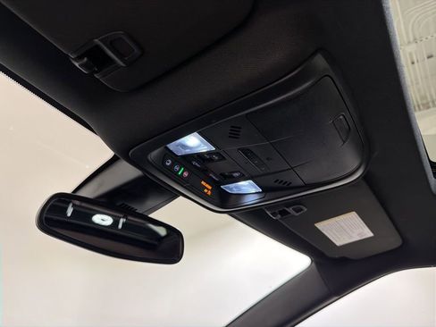 Used 2022 Chevrolet Blazer RS w/ Enhanced Convenience Package image 18