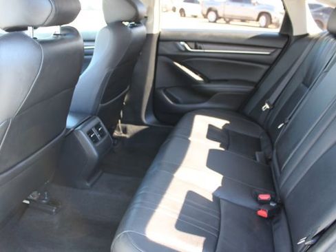 Used 2019 Honda Accord EX-L image 34
