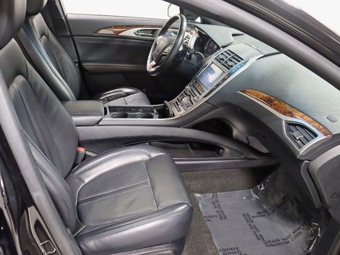 Used 2020 Lincoln MKZ Reserve w/ Monochromatic Package image 30