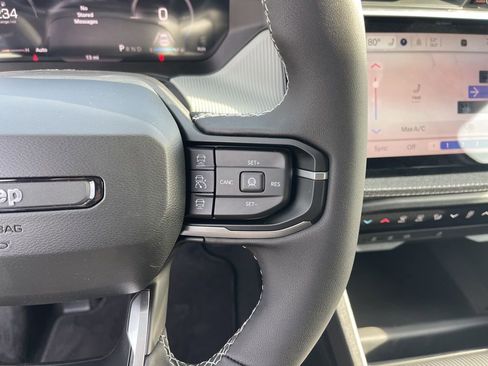 New 2026 Jeep Cherokee Laredo image 16