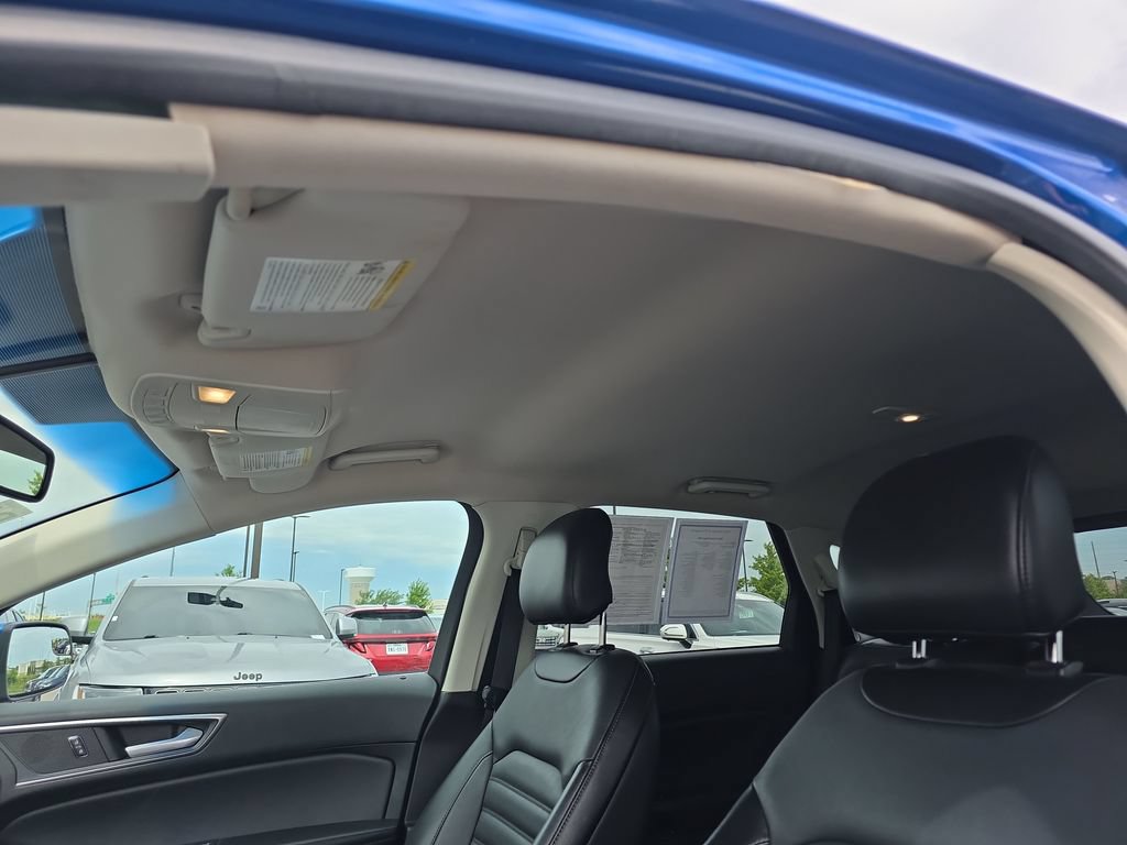 Used 2018 Ford Edge SEL w/ Equipment Group 201A AWD/4WD image 21