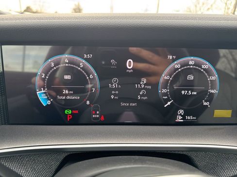 New 2026 Volkswagen Tiguan S FWD image 37
