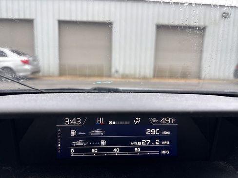 Used 2020 Subaru Crosstrek 2.0i Limited w/ Moonroof Package w/Navigation image 16