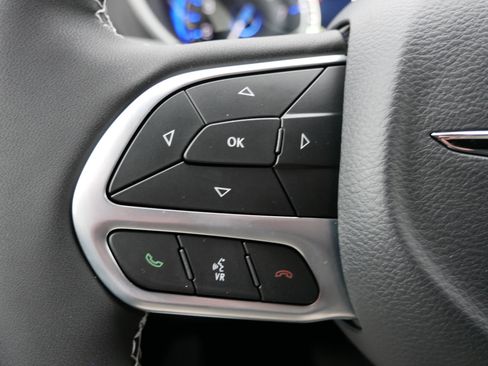 New 2026 Chrysler Pacifica Select image 19