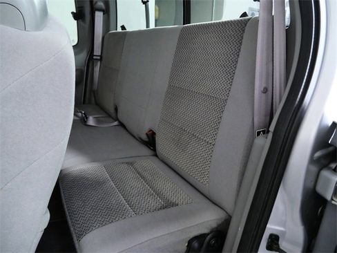 Used 2003 Ford F150 XLT image 17