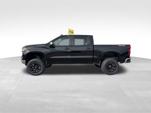 Used 2025 Chevrolet Silverado 1500 LT image 6