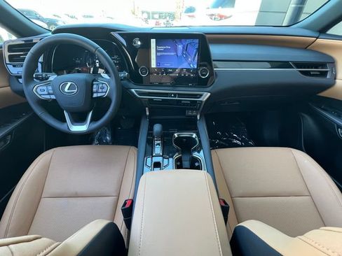 Used 2025 Lexus RX 350 FWD w/ Technology Package image 44