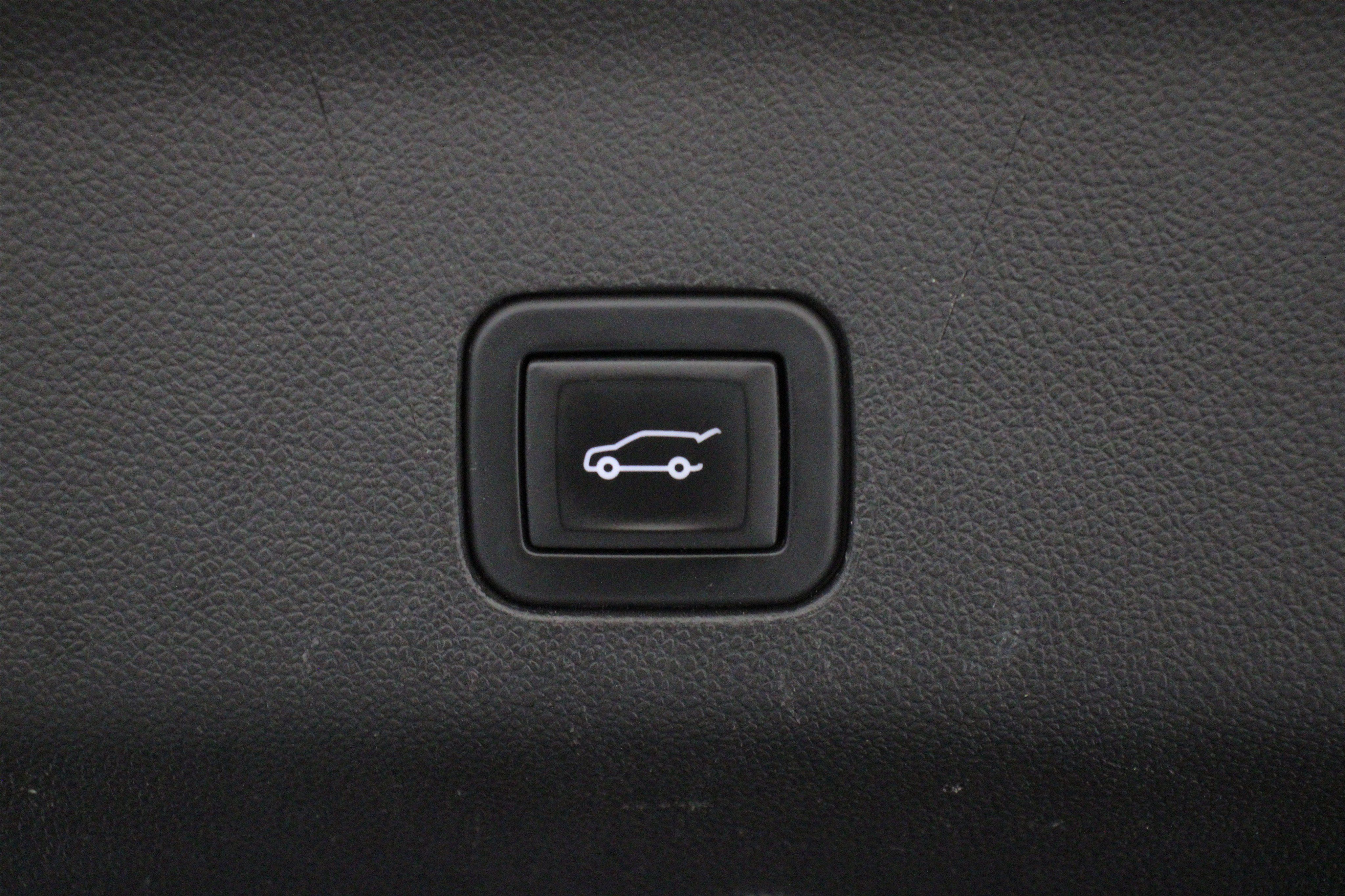 Used 2021 Cadillac Escalade Sport Platinum AWD/4WD image 29