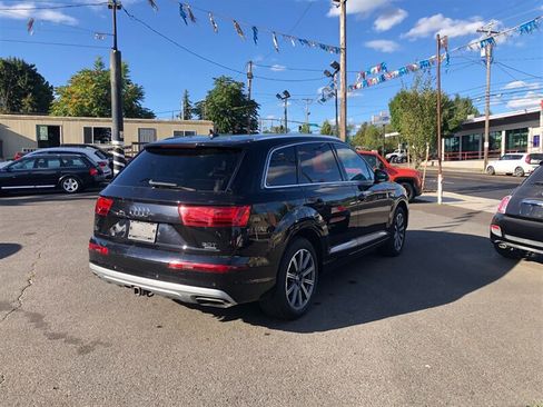 Used 2017 Audi Q7 3.0T Premium Plus AWD/4WD image 3