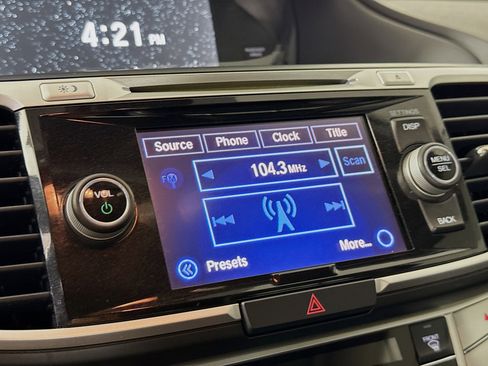 Used 2015 Honda Accord EX-L image 16