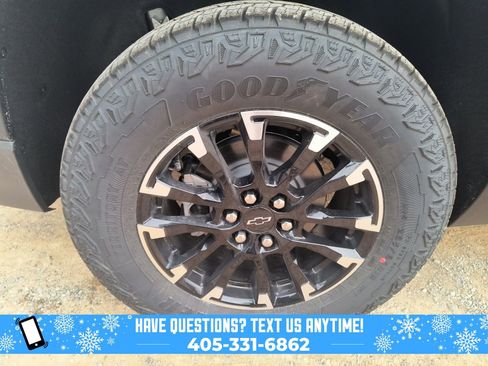 New 2026 Chevrolet Traverse Z71 w/ Enhanced Driving Package image 9