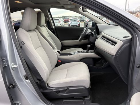 Used 2022 Honda HR-V EX image 29