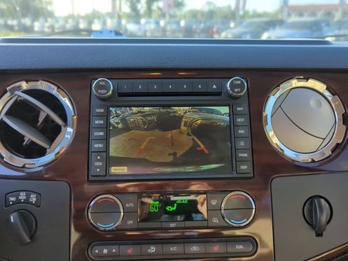 Used 2010 Ford F350 Lariat image 21