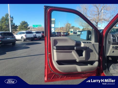 Used 2016 Ford F150 XLT w/ Equipment Group 302A Luxury image 13