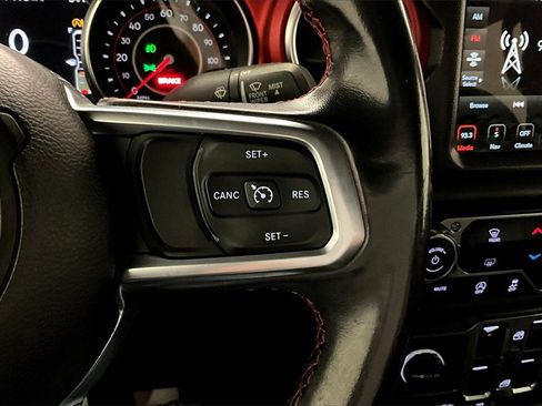 Used 2020 Jeep Gladiator Rubicon w/ Trailer Tow Package image 12