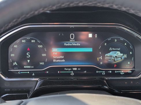 Used 2023 Chevrolet Silverado 1500 RST image 23