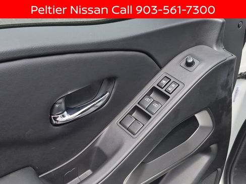 New 2026 Nissan Frontier SV w/ SV Convenience Package RWD image 9