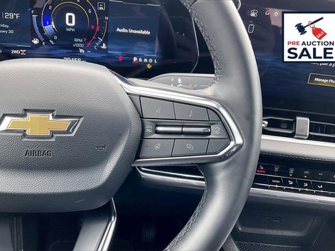 Used 2025 Chevrolet Equinox LT image 19