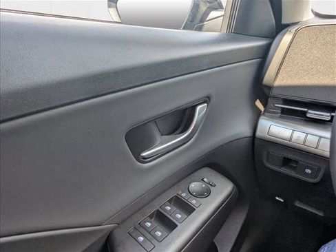 New 2026 Hyundai Kona SEL Premium image 10