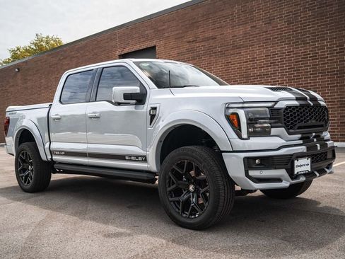 Used 2025 Ford F150 Lariat w/ Equipment Group 502A High AWD/4WD image 13