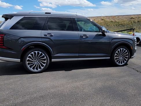 New 2026 Hyundai Palisade Calligraphy image 3