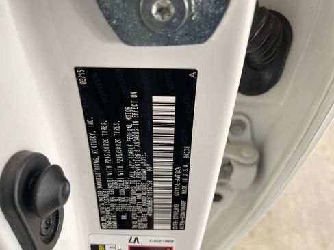 Used 2015 Toyota Venza Limited image 28