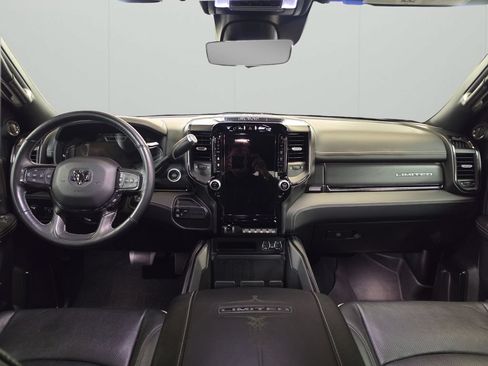 Used 2024 RAM 2500 Limited AWD/4WD image 17
