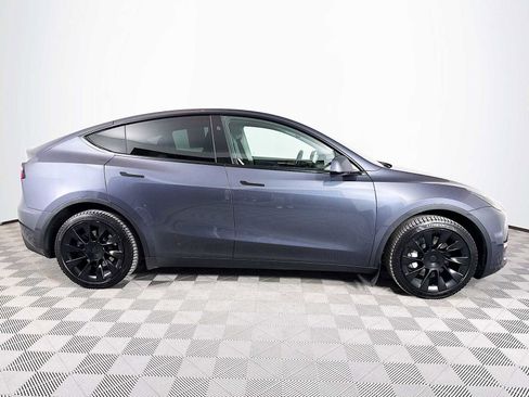 Used 2023 Tesla Model Y Long Range image 4