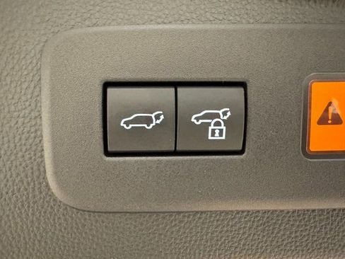 Used 2024 Lexus GX 550 w/ Accessory Package (2T) image 26