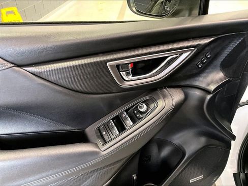 Used 2023 Subaru Forester Touring image 10