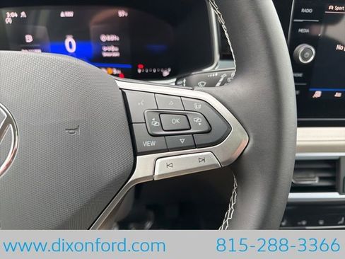 New 2026 Volkswagen Taos SE AWD/4WD image 15