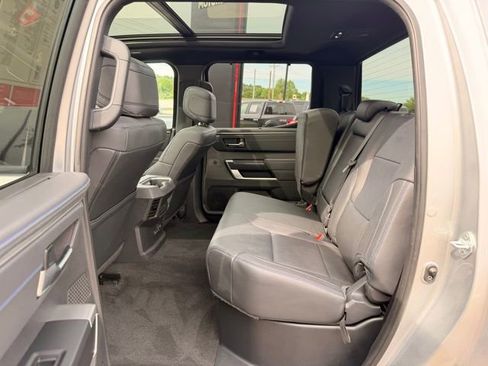 Used 2023 Toyota Tundra Platinum image 12