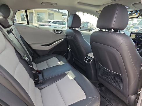 Used 2020 Hyundai Ioniq Limited image 11