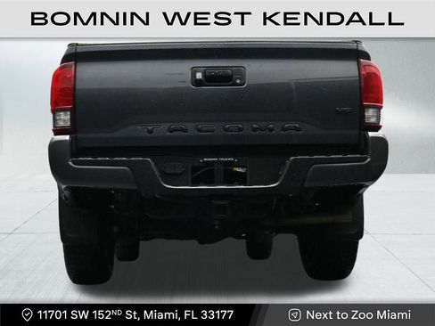 Used 2022 Toyota Tacoma SR5 w/ Technology Package image 23