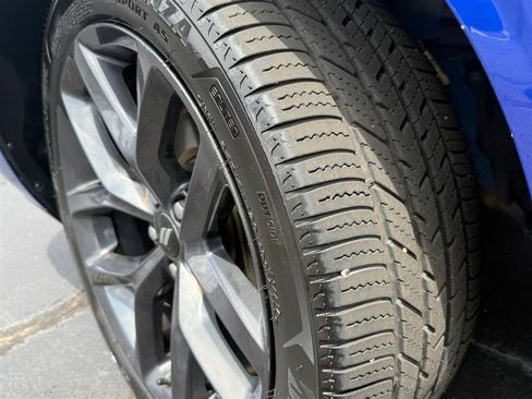 Used 2019 Dodge Challenger SXT w/ Blacktop Package RWD image 16