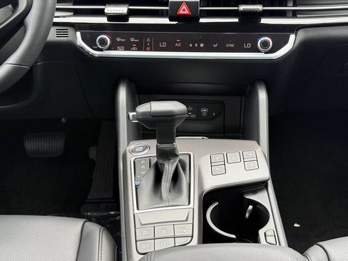 New 2026 Kia Sportage SX FWD image 15