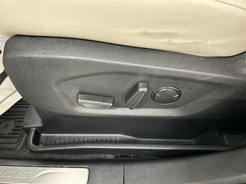 Used 2023 Ford Edge Titanium w/ Cargo Accessory Package AWD/4WD image 10
